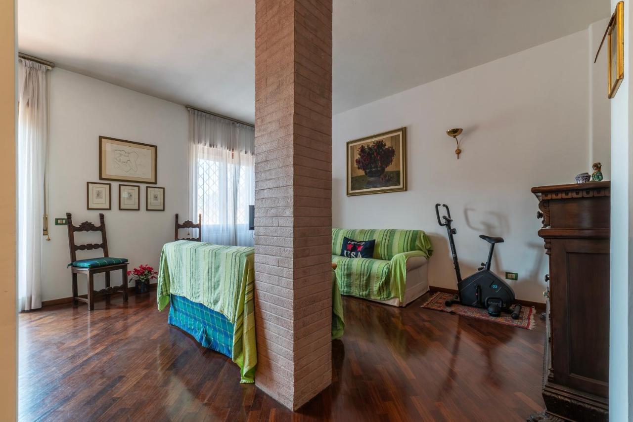 Flaminio Apartment Panoramic View With Terrace โรม ภายนอก รูปภาพ