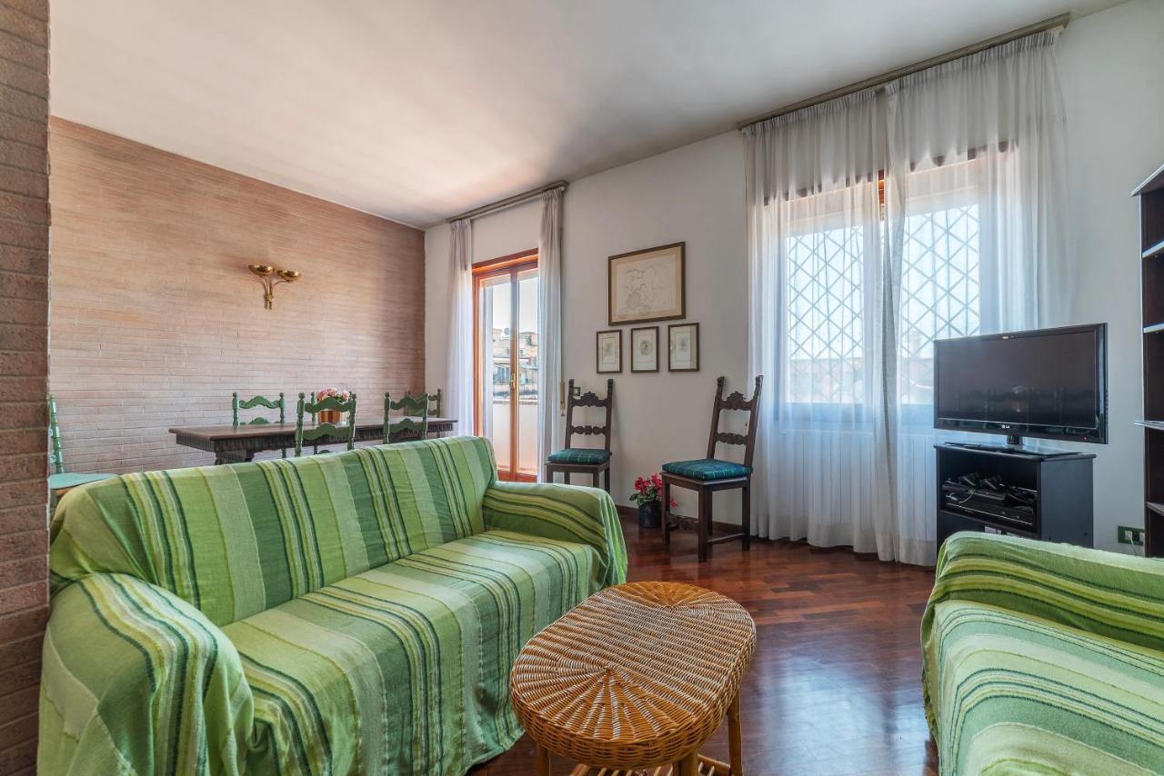 Flaminio Apartment Panoramic View With Terrace โรม ภายนอก รูปภาพ