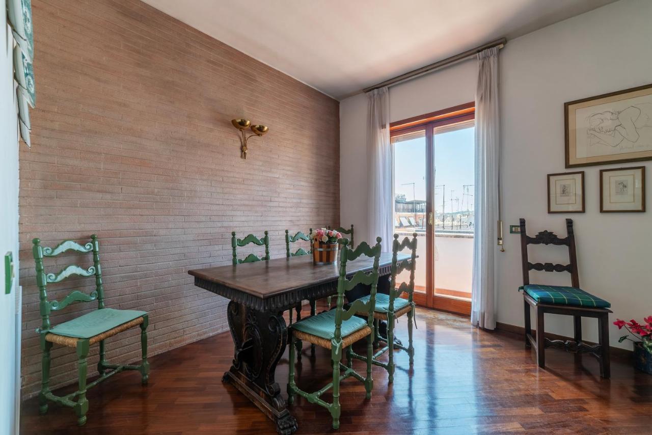 Flaminio Apartment Panoramic View With Terrace โรม ภายนอก รูปภาพ